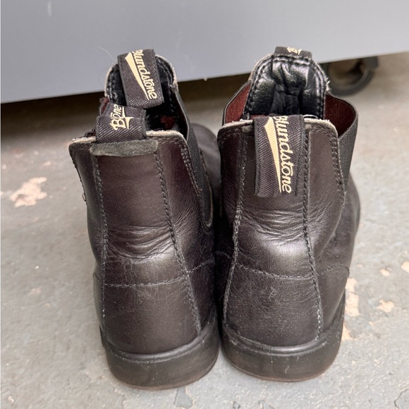 Blundstone Black Leather Boots - Picture 4 of 4